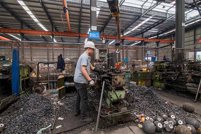 平凉网架配件-螺栓球加工车间